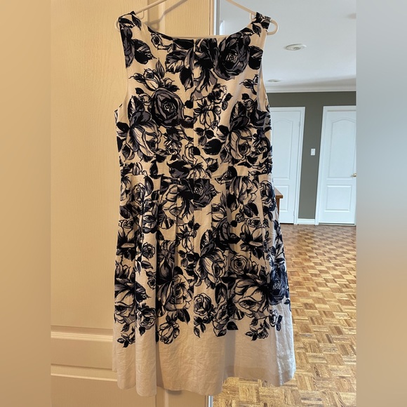 Blue and White Floral Dress - Picture 2 of 3